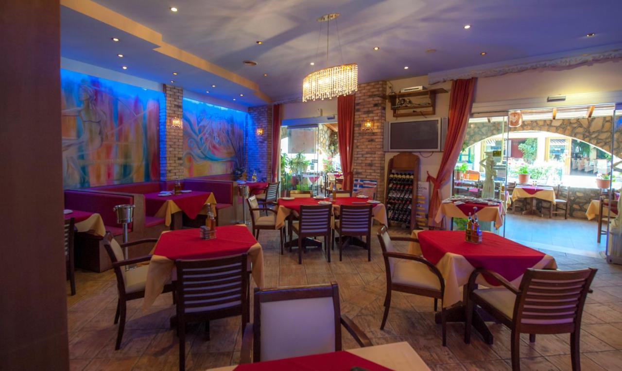 Aparthotel Delphi Agios Gordios (Corfu)